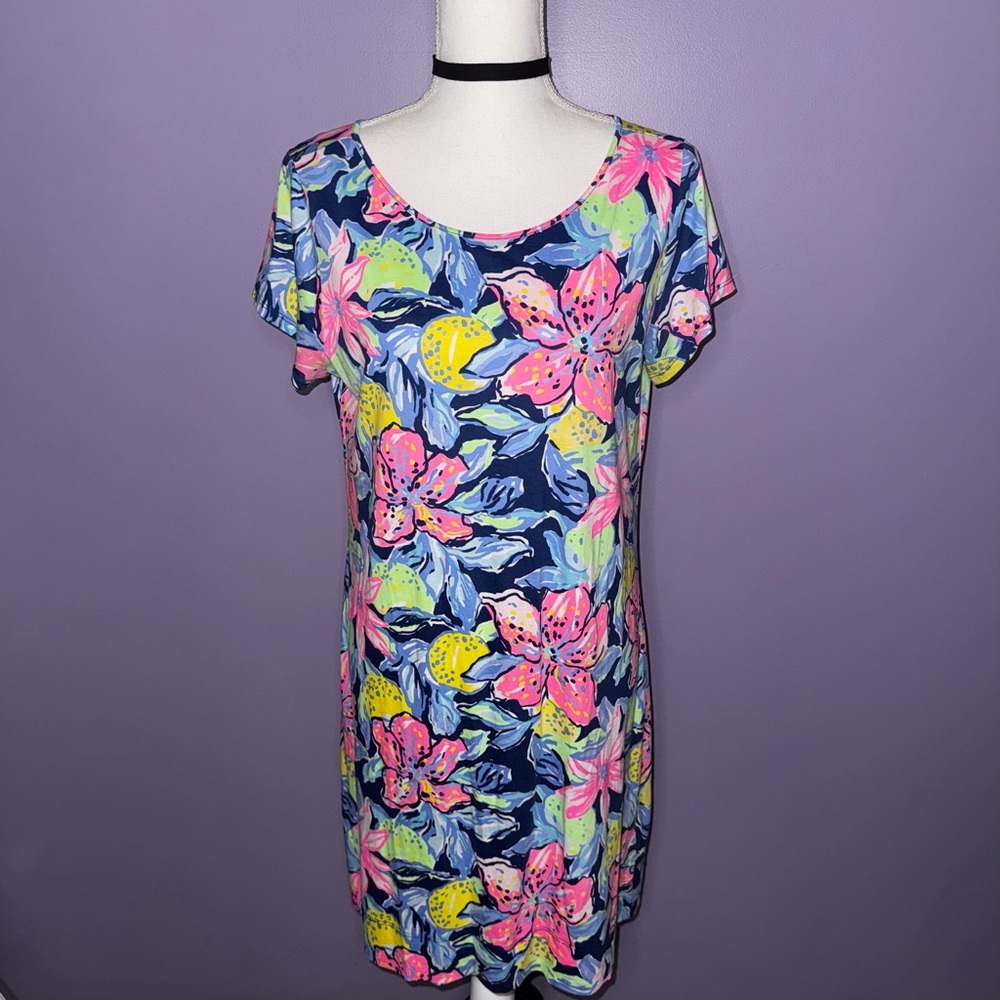 SOLD Lilly Pulitzer Short Sleeve Marlowe Dress - Picture 2 of 14